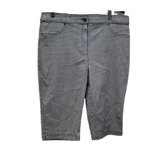 Chicos women’s shorts size 2 GUC